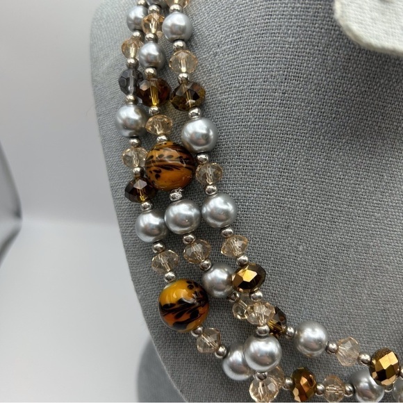 Silver Faux Pearl & Brown Leaf Filigree Painted Beaded Multilayered Necklace - Picture 3 of 8